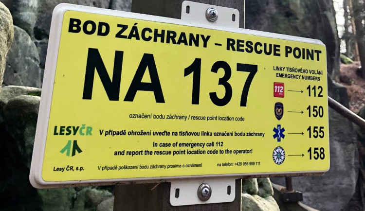 V Adršpašsko-teplických skalách se ztratil muž s dítětem, pomohly body záchrany