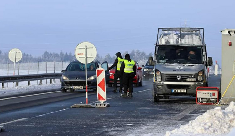 Včerejší kontroly na hranicích Trutnovského okresu bez problému, hlásí policie