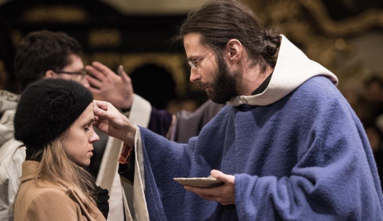 Dnes je Popeleční středa. Vynechte maso a odložte praní prádla