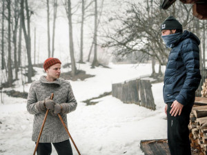 V Krkonoších se začal natáčet film Poslední závod s Kryštofem Hádkem