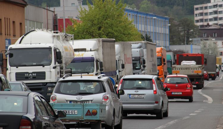 Pokud zavře Polsko hranice, bude Náchod zastavovat kamiony už před vjezdem do města