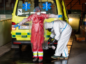 Přesně před rokem Královéhradecký kraj potvrdil první případ nakažení koronavirem