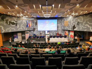 Univerzita Hradec Králové nastoupí do online derby s Univerzitou Pardubice. Studenti poměří své síly v e-sportu