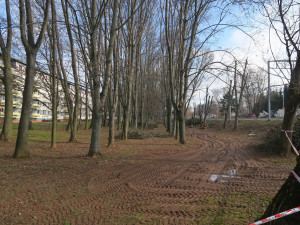 Hradubickou obklopí protihluková stěna. Denně tudy projede přes 30 tisíc řidičů