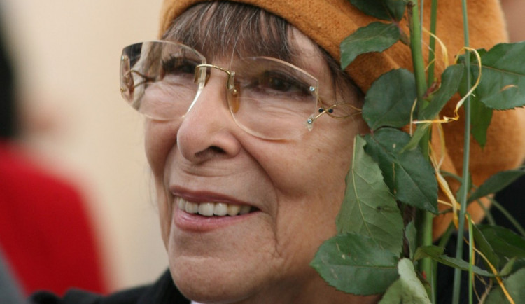 Zemřela královna českého šansonu Hana Hegerová. Bylo jí 89 let