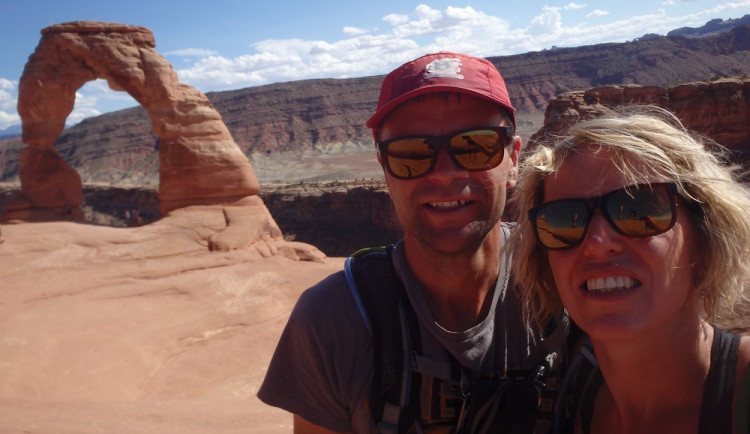 Se ženou Pavlínou,, Arches NP, Utah, USA