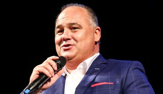 Novým ministrem kultury bude nejspíš náchodský starosta Jan Birke