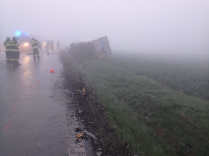 U Nového Města došlo k tragické nehodě, silnice byla celé dopoledne uzavřená