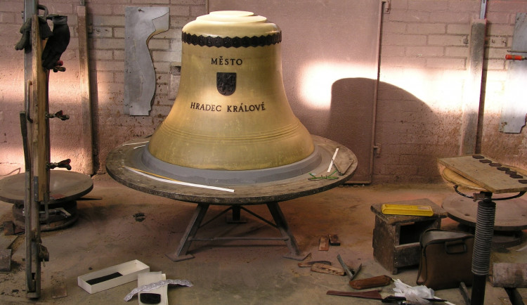 Příprava zvonohry ve věži kostela kněze Ambrože má zelenou. Projekt schválili hradečtí památkáři