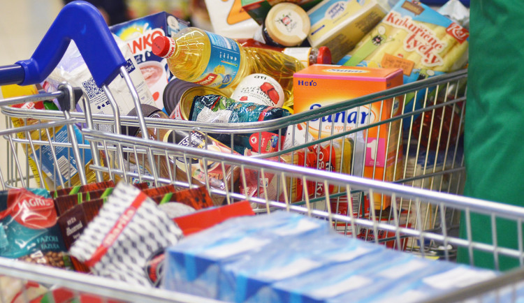 Dnes se koná jarní kolo Sbírky potravin