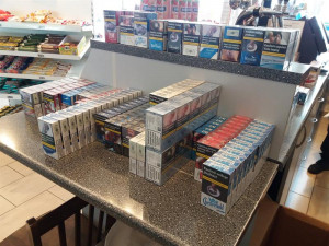 Celníci v regionu provedli kontrolu. Zajistili 16 tisíc cigaret bez povinného kolku