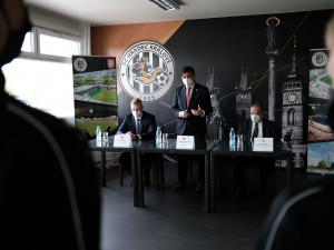 V Hradci Králové vznikne Regionální fotbalová akademie. Fungovat bude od září
