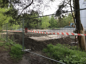 Na Plachtě se rozšiřují sklady. Úřady absolutně selhaly, říkají ekologové