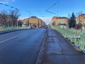 Hradecká radnice chce zrekonstruovat poslední kiosek. Do posledně opraveného se nastěhuje zmrzlinář
