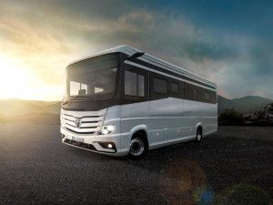 Podlahové topení, myčka na nádobí nebo garáž na auto – podívejte se na nejluxusnější karavan současnosti