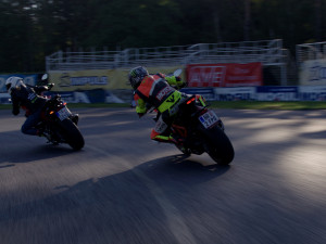 Motocyklisté trénují bezpečnou jízdu na polygonech v České republice