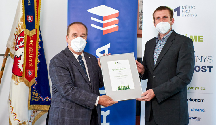 Hradec Králové obhájil titul Město pro byznys. Na druhém místě je Nová Paka