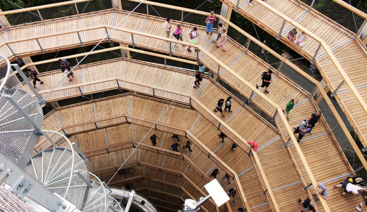 Stezka korunami stromů Krkonoše | ilustrační foto