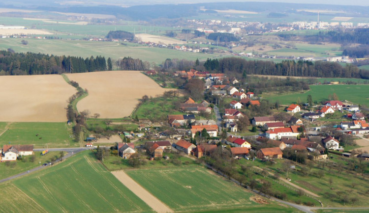 Obchvat Domašína v zóně Kvasiny by měl být hotový v prosinci