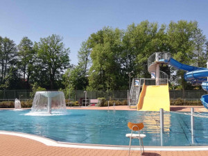 Koupaliště v Meziměstí možná zavře, návštěvníky odrazují protikoronavirová opatření