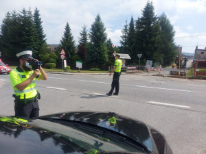 Maximální rychlost porušuje 80 procent řidičů, zaměřili se na ně policisté na Trutnovsku