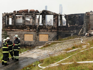 Před deseti lety vyhořela Petrova bouda v Krkonoších