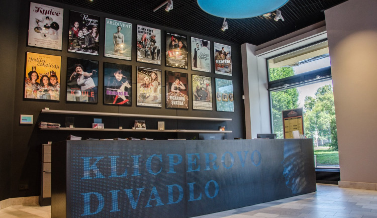 V nadcházející sezóně uvede Klicperovo divadlo v Hradci Králové osm premiér