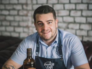 Barmanství je poslání, tvrdí Filip z Hradce Králové. Stal se třetím nejlepším barmanem České republiky