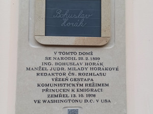 Černilov má novou pamětní desku Bohuslava Horáka, osobnosti protinacistického odboje