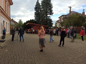 Černilov má novou pamětní desku Bohuslava Horáka, osobnosti protinacistického odboje