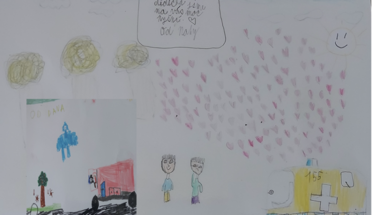 Jsme na vás pyšní, vzkázaly dojemně děti, kterým jihomoravští zdravotníci zachránili dědečka