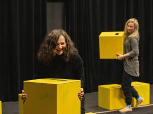 Divadlo Drak představí první premiéru. Inscenace Slož si je dobrodružnou cestou od zvuku k hudbě