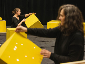 Divadlo Drak představí první premiéru. Inscenace Slož si je dobrodružnou cestou od zvuku k hudbě