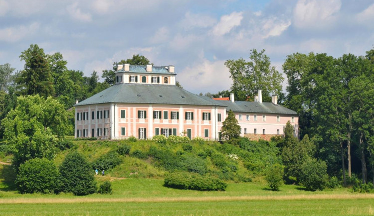 Kvůli pandemii zrušil zámek v Ratibořicích plánované akce do konce roku