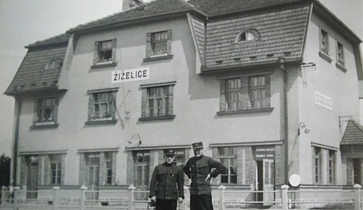 Historická budova nádraží v Převýšově zachráněna | foto: Richard Ježek