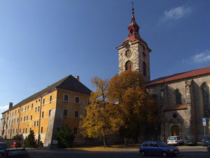 Jičín opraví hodiny ve věži kostela sv. Ignáce. Budou plně automatizované