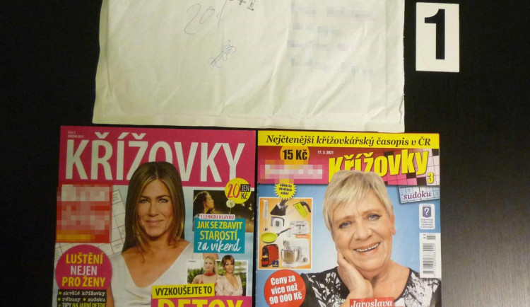 Pokusil se do vězení propašovat drogy v časopise s křížovkami. Tajenku nakonec vyluštila vězeňská služba
