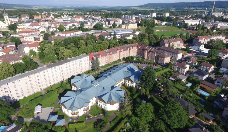 Domov důchodců ve Dvoře Králové čeká částečná rekonstrukce. Nové budou především koupelny