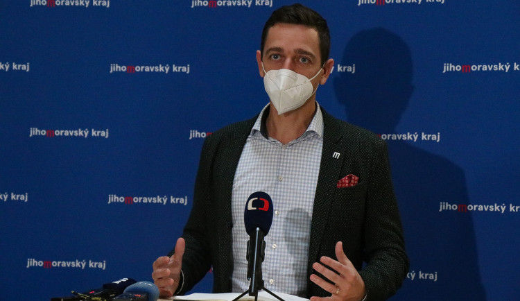 Smysl mi to dává, říká hejtman Grolich o vyvolání nouzového stavu