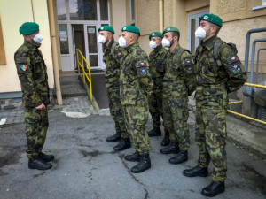 Hradecký kraj připravuje aktivaci mobilního armádního odběrového týmu