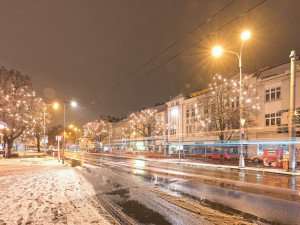 FOTO | VIDEO: Takhle vypadala první adventní neděle v Hradci Králové