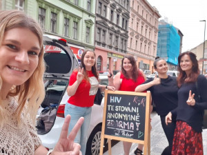 První prosinec patří Světovému dni boje proti AIDS. Nechte si si anonymně ověřit svůj zdravotní stav