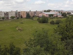 Jičín připravuje svůj největší odpočinkový park. Nabídne rozhlednu, cyklostezku i místa pro relaxaci