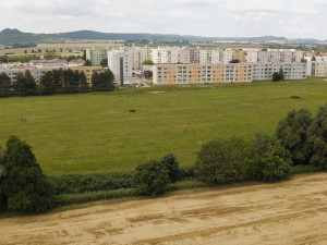 Jičín připravuje svůj největší odpočinkový park. Nabídne rozhlednu, cyklostezku i místa pro relaxaci