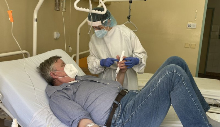 Varianta omikron se na jižní Moravě objevila u zaměstnanců nemocnice i školáků