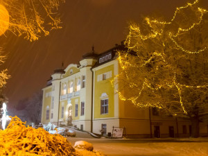 Safari Park ve Dvoře Králové zahajuje vánoční sezonu. Upraví cenu vstupného i otevírací dobu