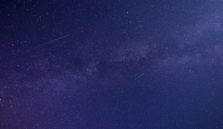 Něco si přejte. V noci na zítřek vrcholí meteorický roj Kvadrantidy