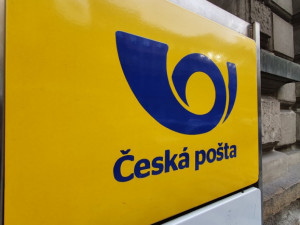 Česká pošta chce ušetřit půl miliardy a bude propouštět, modrých límečků se to netýká