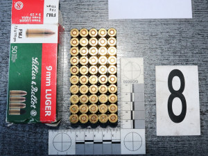 Pro dealery z Hradce Králové si došla zásahovka. Prodávali kokain za skoro půl milionu