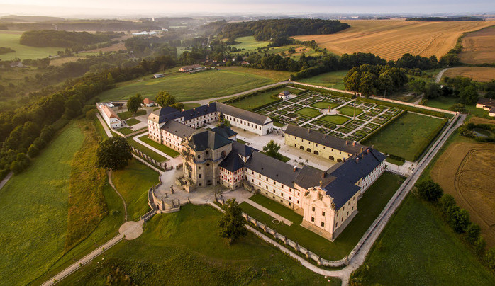 Návrat ukradeného obrazu na Kuks. Zmizel před 30 lety při noční loupeži